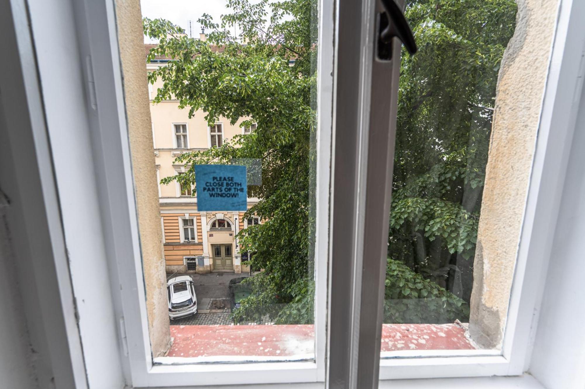 Apartments Safarikova 18 Praga Exterior foto